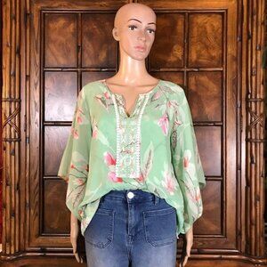 Belle by Kim Gravel Mint Floral Embroidered Butterfly Sleeve Chiffon Top